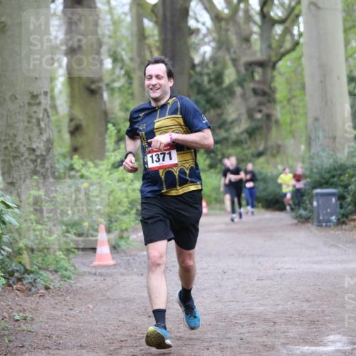 13.04.2025 - Hammer Lauf Jannik Wohlers http://msf.ph/oto/7632232 13.04.2025 12:36:22 Laufen 1371 meine-sportfotos.de