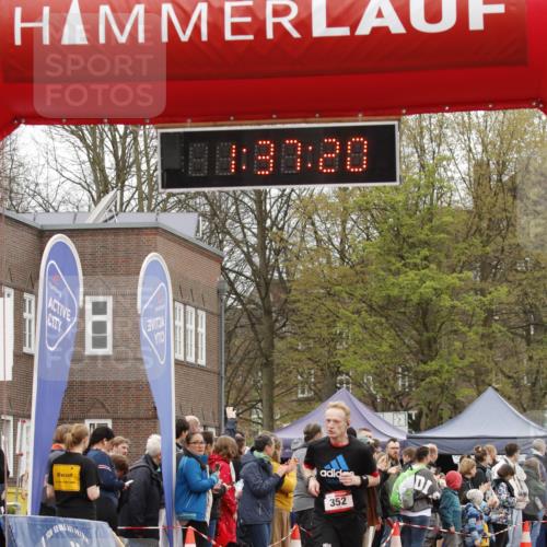 13.04.2025 - Hammer Lauf A. Gomolzig http://msf.ph/oto/7632239 13.04.2025 12:37:18 Ziel 1999 meine-sportfotos.de