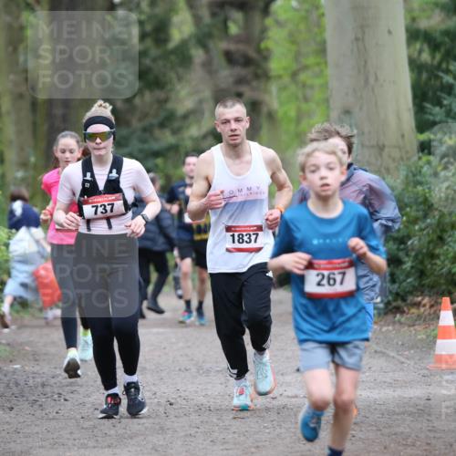 13.04.2025 - Hammer Lauf Jannik Wohlers http://msf.ph/oto/7632284 13.04.2025 12:36:15 Laufen 737, 1837, 267 meine-sportfotos.de