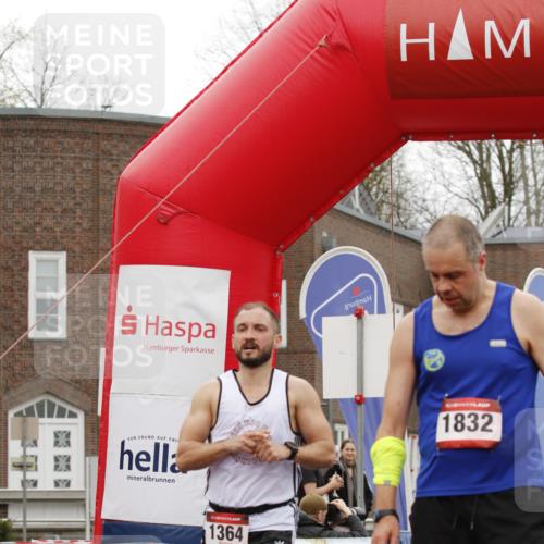 13.04.2025 - Hammer Lauf A. Gomolzig http://msf.ph/oto/7632306 13.04.2025 12:37:04 Ziel 18, 335, 483, 1364, 1368, 1832 meine-sportfotos.de