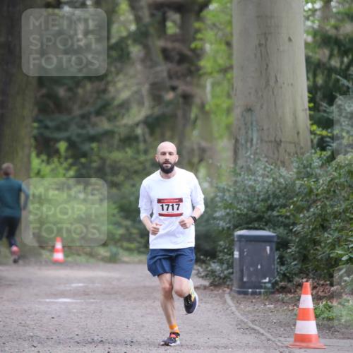 13.04.2025 - Hammer Lauf Jannik Wohlers http://msf.ph/oto/7632356 13.04.2025 10:27:23 Laufen 1717 meine-sportfotos.de