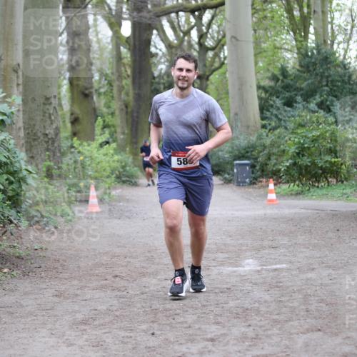 13.04.2025 - Hammer Lauf Jannik Wohlers http://msf.ph/oto/7632410 13.04.2025 12:56:25 Laufen 15, 58 meine-sportfotos.de