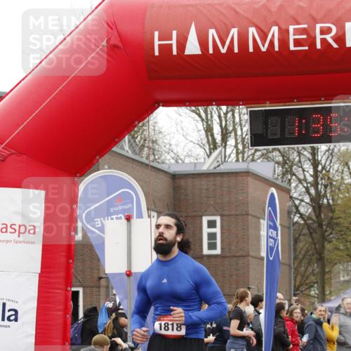 13.04.2025 - Hammer Lauf A. Gomolzig http://msf.ph/oto/7632528 13.04.2025 12:35:56 Ziel 4, 566, 884, 1055, 1818 meine-sportfotos.de