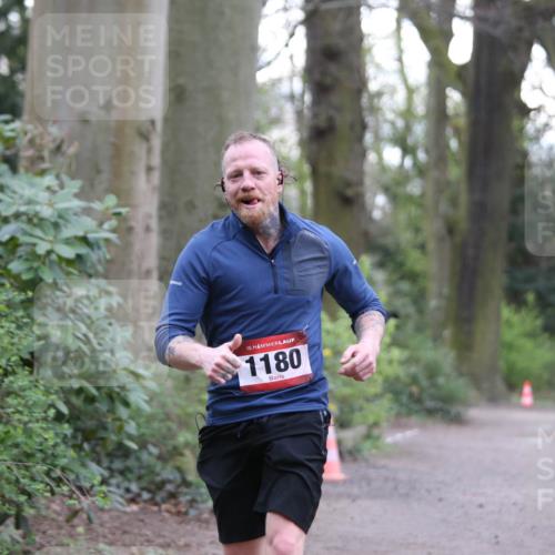 13.04.2025 - Hammer Lauf Jannik Wohlers http://msf.ph/oto/7632595 13.04.2025 10:26:35 Laufen 15, 1180 meine-sportfotos.de
