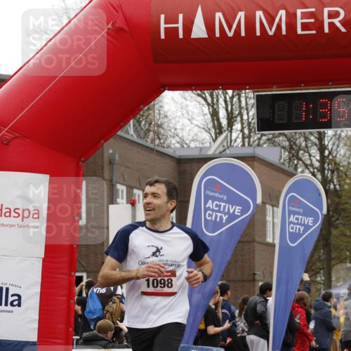 13.04.2025 - Hammer Lauf A. Gomolzig http://msf.ph/oto/7632622 13.04.2025 12:35:16 Ziel 310, 1098 meine-sportfotos.de