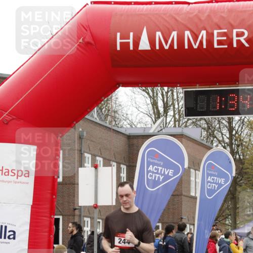 13.04.2025 - Hammer Lauf A. Gomolzig http://msf.ph/oto/7632648 13.04.2025 12:34:56 Ziel 244, 1774, 1960 meine-sportfotos.de
