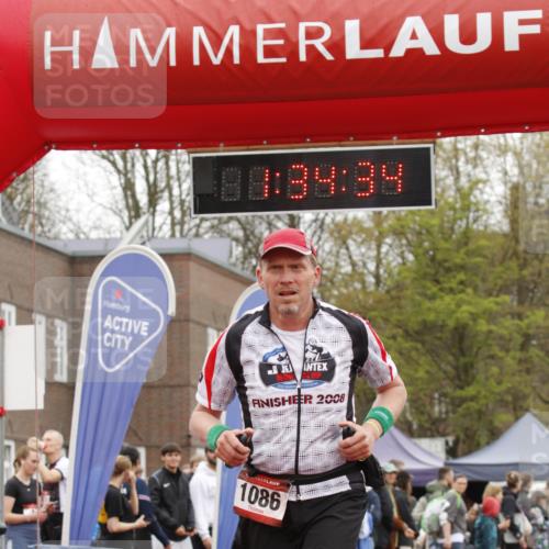 13.04.2025 - Hammer Lauf A. Gomolzig http://msf.ph/oto/7632685 13.04.2025 12:34:32 Ziel 16, 1086 meine-sportfotos.de