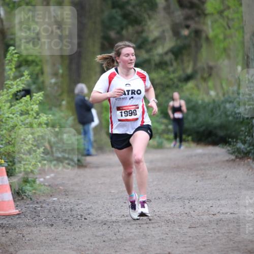 13.04.2025 - Hammer Lauf Jannik Wohlers http://msf.ph/oto/7632734 13.04.2025 12:35:20 Laufen 15, 1999 meine-sportfotos.de