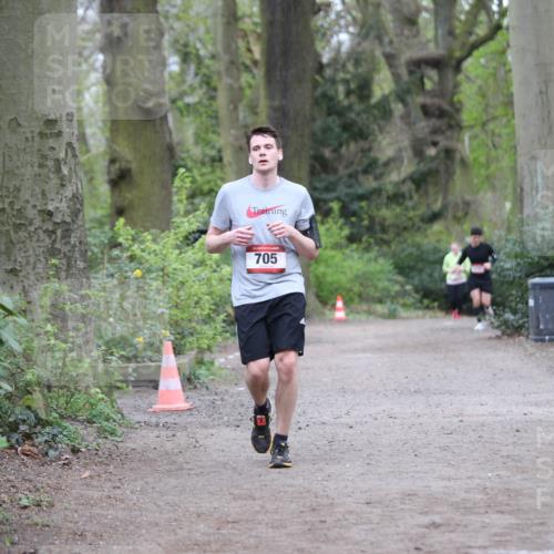 13.04.2025 - Hammer Lauf Jannik Wohlers http://msf.ph/oto/7632755 13.04.2025 12:54:35 Laufen 705 meine-sportfotos.de