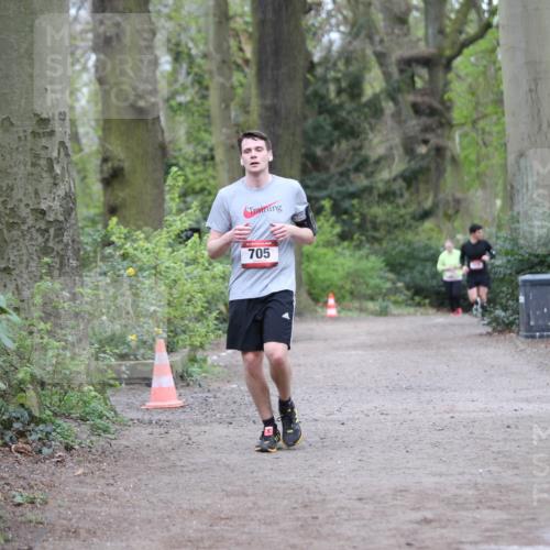 13.04.2025 - Hammer Lauf Jannik Wohlers http://msf.ph/oto/7632765 13.04.2025 12:54:35 Laufen 705 meine-sportfotos.de