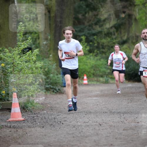 13.04.2025 - Hammer Lauf Jannik Wohlers http://msf.ph/oto/7632833 13.04.2025 12:35:16 Laufen 136, 7900, 1364 meine-sportfotos.de
