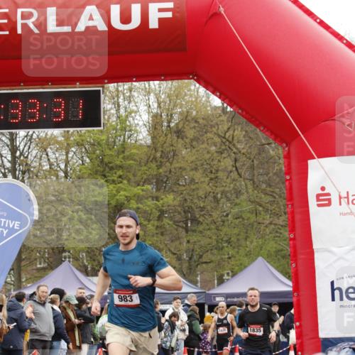 13.04.2025 - Hammer Lauf A. Gomolzig http://msf.ph/oto/7632866 13.04.2025 12:33:29 Ziel 1, 493, 983, 1835 meine-sportfotos.de