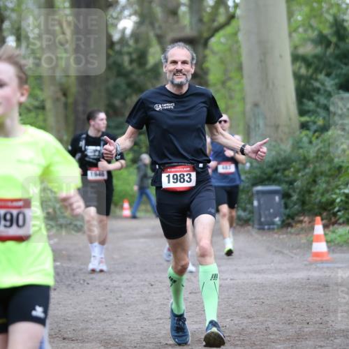 13.04.2025 - Hammer Lauf Jannik Wohlers http://msf.ph/oto/7632971 13.04.2025 12:35:01 Laufen 1090, 1946, 15, 1983, 483 meine-sportfotos.de