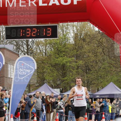 13.04.2025 - Hammer Lauf A. Gomolzig http://msf.ph/oto/7633058 13.04.2025 12:32:12 Ziel 1828 meine-sportfotos.de
