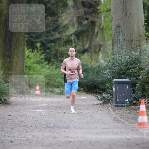 13.04.2025 - Hammer Lauf Jannik Wohlers http://msf.ph/oto/7633175 13.04.2025 10:23:17 Laufen 903 meine-sportfotos.de