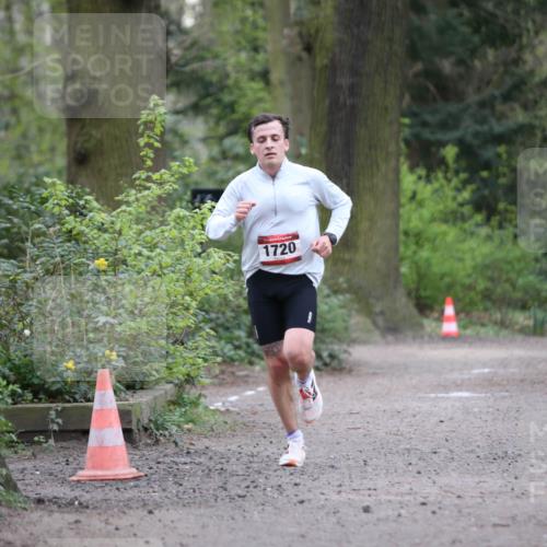 13.04.2025 - Hammer Lauf Jannik Wohlers http://msf.ph/oto/7633201 13.04.2025 10:22:58 Laufen 1720 meine-sportfotos.de
