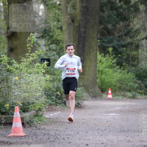 13.04.2025 - Hammer Lauf Jannik Wohlers http://msf.ph/oto/7633204 13.04.2025 10:22:57 Laufen 1720 meine-sportfotos.de