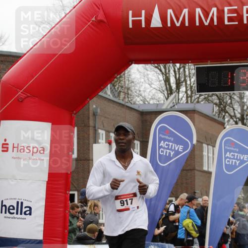 13.04.2025 - Hammer Lauf A. Gomolzig http://msf.ph/oto/7633309 13.04.2025 12:30:51 Ziel 9, 414, 917 meine-sportfotos.de