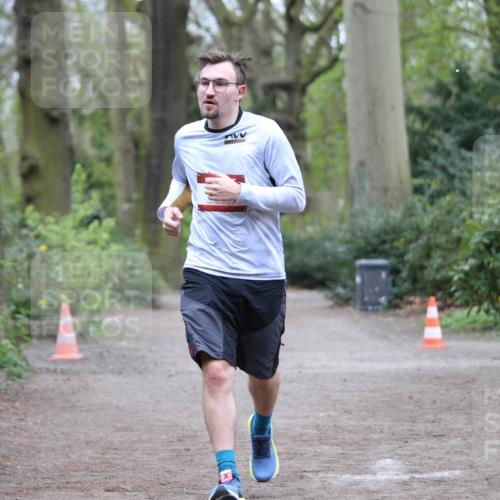 13.04.2025 - Hammer Lauf Jannik Wohlers http://msf.ph/oto/7633312 13.04.2025 12:52:54 Laufen 1 meine-sportfotos.de