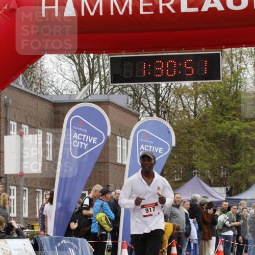 13.04.2025 - Hammer Lauf A. Gomolzig http://msf.ph/oto/7633326 13.04.2025 12:30:49 Ziel 9, 414, 917 meine-sportfotos.de