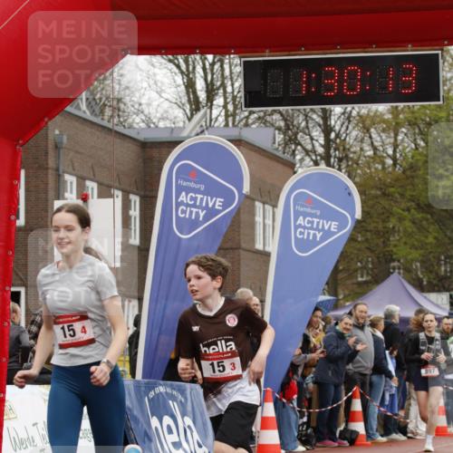 13.04.2025 - Hammer Lauf A. Gomolzig http://msf.ph/oto/7633436 13.04.2025 12:30:11 Ziel 15, 170, 191, 897 meine-sportfotos.de