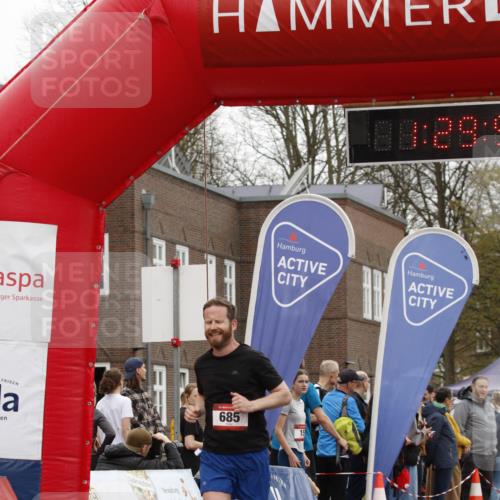 13.04.2025 - Hammer Lauf A. Gomolzig http://msf.ph/oto/7633483 13.04.2025 12:29:57 Ziel 685 meine-sportfotos.de