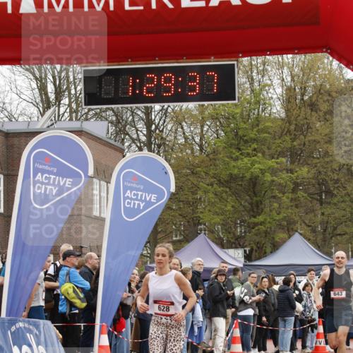 13.04.2025 - Hammer Lauf A. Gomolzig http://msf.ph/oto/7633567 13.04.2025 12:29:35 Ziel 628, 643 meine-sportfotos.de