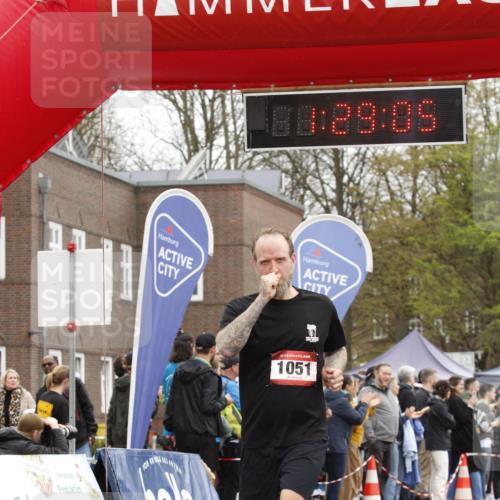 13.04.2025 - Hammer Lauf A. Gomolzig http://msf.ph/oto/7633690 13.04.2025 12:29:04 Ziel 21, 1051, 1930, 1958 meine-sportfotos.de