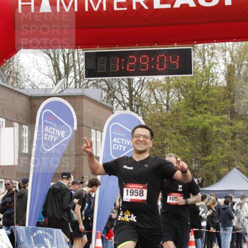 13.04.2025 - Hammer Lauf A. Gomolzig http://msf.ph/oto/7633703 13.04.2025 12:29:02 Ziel 21, 444, 1051, 1930, 1958 meine-sportfotos.de