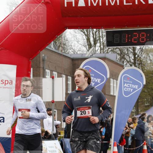 13.04.2025 - Hammer Lauf A. Gomolzig http://msf.ph/oto/7633784 13.04.2025 12:28:16 Ziel 20, 187 meine-sportfotos.de