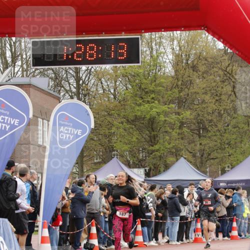 13.04.2025 - Hammer Lauf A. Gomolzig http://msf.ph/oto/7633809 13.04.2025 12:28:12 Ziel 20, 187 meine-sportfotos.de