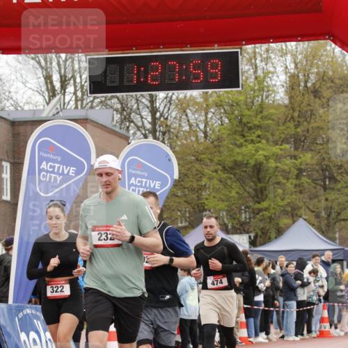 13.04.2025 - Hammer Lauf A. Gomolzig http://msf.ph/oto/7633819 13.04.2025 12:27:58 Ziel 232, 322, 474, 502, 548, 1776, 1896, 1948 meine-sportfotos.de