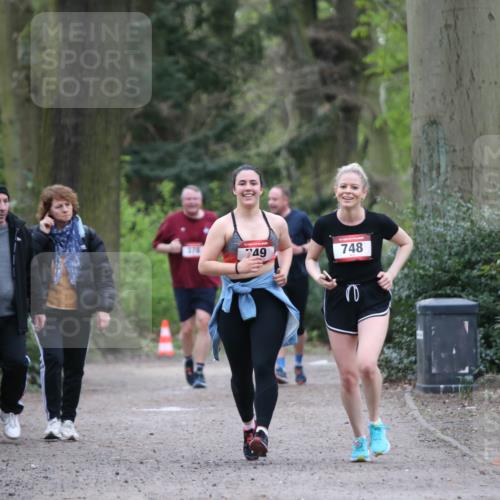 13.04.2025 - Hammer Lauf Jannik Wohlers http://msf.ph/oto/7633839 13.04.2025 10:20:41 Laufen 378, 49, 748 meine-sportfotos.de