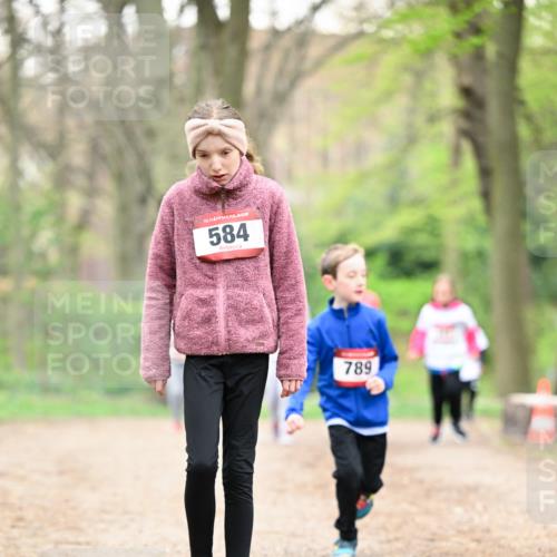 13.04.2025 - Hammer Lauf Dr. Thomas Lammeyer http://msf.ph/oto/7633871 13.04.2025 09:25:56 Laufen 15, 584, 789 meine-sportfotos.de