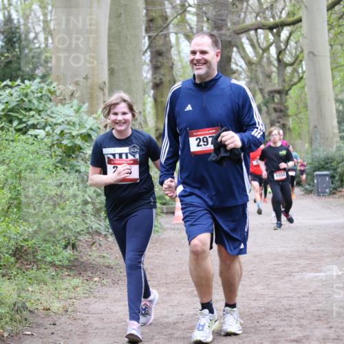 13.04.2025 - Hammer Lauf Jannik Wohlers http://msf.ph/oto/7633910 13.04.2025 12:51:34 Laufen 2024, 15, 15, 297, 1554 meine-sportfotos.de