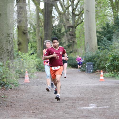 13.04.2025 - Hammer Lauf Jannik Wohlers http://msf.ph/oto/7633924 13.04.2025 12:33:38 Laufen 927 meine-sportfotos.de