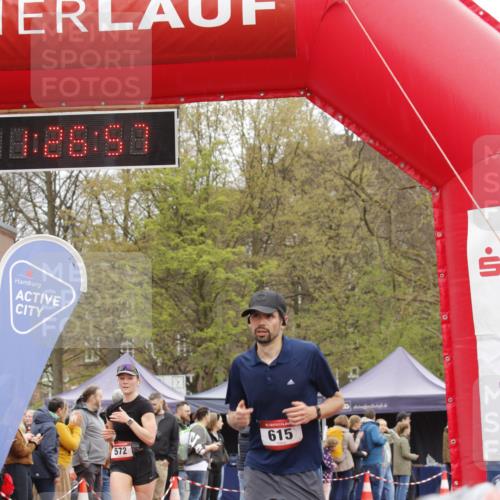 13.04.2025 - Hammer Lauf A. Gomolzig http://msf.ph/oto/7633985 13.04.2025 12:26:55 Ziel 572, 615 meine-sportfotos.de