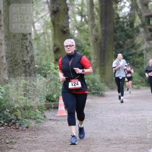 13.04.2025 - Hammer Lauf Jannik Wohlers http://msf.ph/oto/7634132 13.04.2025 10:18:52 Laufen 124 meine-sportfotos.de