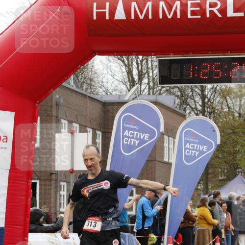 13.04.2025 - Hammer Lauf A. Gomolzig http://msf.ph/oto/7634185 13.04.2025 12:25:23 Ziel 313, 693, 704, 1049 meine-sportfotos.de