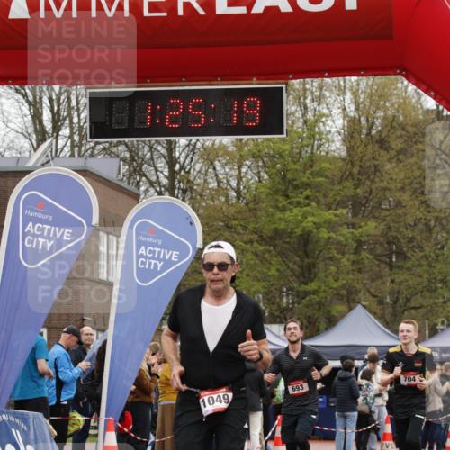 13.04.2025 - Hammer Lauf A. Gomolzig http://msf.ph/oto/7634265 13.04.2025 12:25:17 Ziel 109, 693, 704, 1049 meine-sportfotos.de
