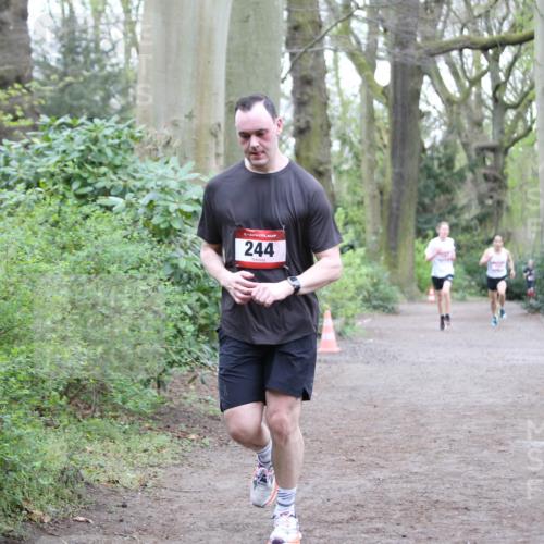 13.04.2025 - Hammer Lauf Jannik Wohlers http://msf.ph/oto/7634485 13.04.2025 12:32:24 Laufen 15, 244 meine-sportfotos.de