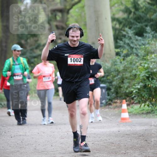 13.04.2025 - Hammer Lauf Jannik Wohlers http://msf.ph/oto/7634490 13.04.2025 12:50:52 Laufen 7910, 1195, 15, 1002 meine-sportfotos.de