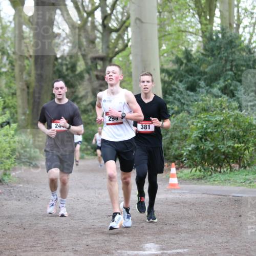 13.04.2025 - Hammer Lauf Jannik Wohlers http://msf.ph/oto/7634566 13.04.2025 12:32:21 Laufen 24, 299, 381 meine-sportfotos.de