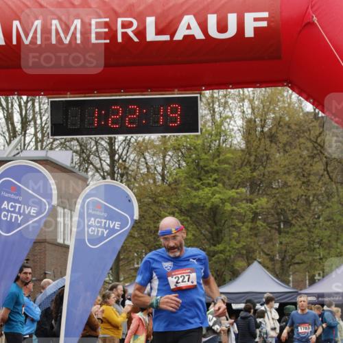 13.04.2025 - Hammer Lauf A. Gomolzig http://msf.ph/oto/7634585 13.04.2025 12:22:17 Ziel 227, 251, 1783 meine-sportfotos.de