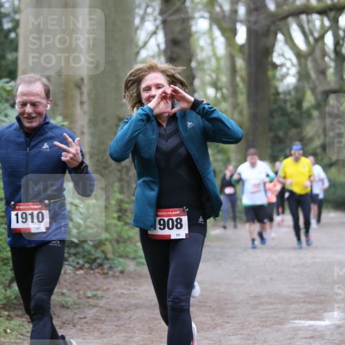 13.04.2025 - Hammer Lauf Jannik Wohlers http://msf.ph/oto/7634589 13.04.2025 10:17:28 Laufen 1910, 91, 1908, 89 meine-sportfotos.de