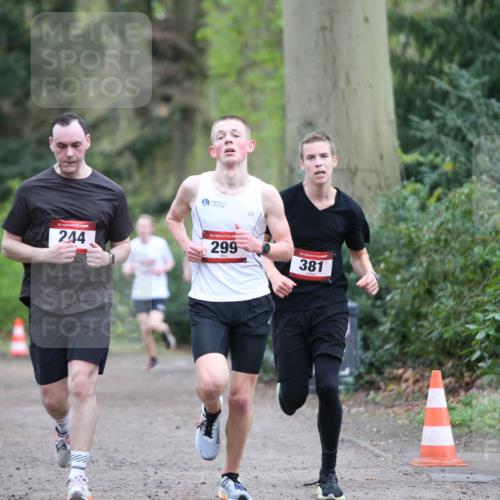 13.04.2025 - Hammer Lauf Jannik Wohlers http://msf.ph/oto/7634625 13.04.2025 12:32:20 Laufen 15, 244, 15, 299, 381 meine-sportfotos.de