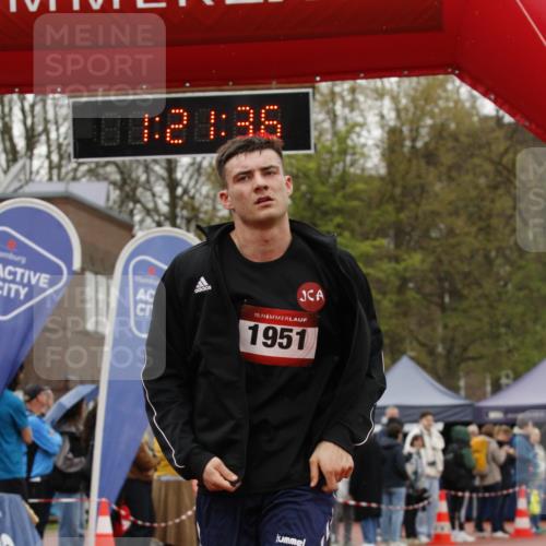 13.04.2025 - Hammer Lauf A. Gomolzig http://msf.ph/oto/7634701 13.04.2025 12:21:35 Ziel 1173, 1951 meine-sportfotos.de