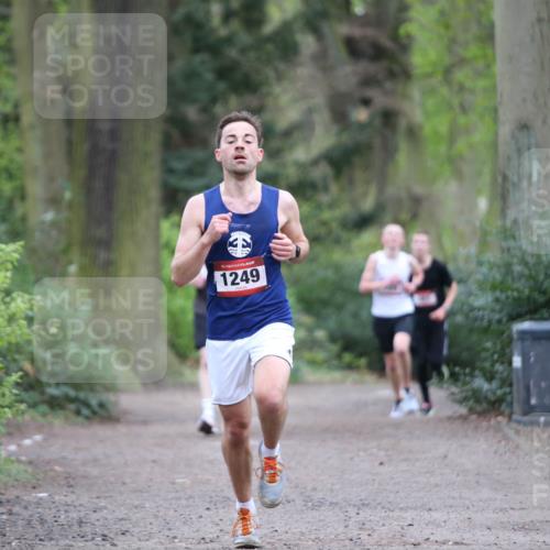 13.04.2025 - Hammer Lauf Jannik Wohlers http://msf.ph/oto/7634702 13.04.2025 12:32:14 Laufen 1249 meine-sportfotos.de