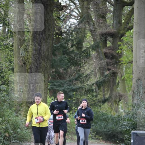 13.04.2025 - Hammer Lauf Jannik Wohlers http://msf.ph/oto/7634831 13.04.2025 10:16:51 Laufen 186, 665, 664 meine-sportfotos.de