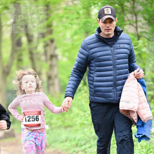 13.04.2025 - Hammer Lauf Dr. Thomas Lammeyer http://msf.ph/oto/7634916 13.04.2025 09:27:43 Laufen 99 meine-sportfotos.de